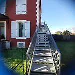 Apartamento Le Refuge Pyreneen - Climatisation Parking Wifi Espace De Travail - Neuf- Tres Belle Vue Sur Les Pyrenees - 2 Lits - Speciale Assat