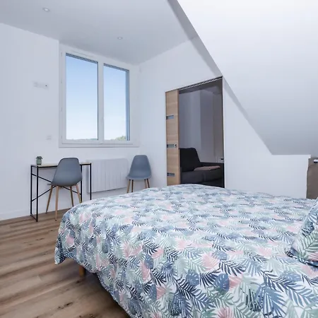 Apartment Le Refuge Pyreneen - Climatisation Parking Wifi Espace De Travail - Neuf- Tres Belle Vue Sur Les Pyrenees - 2 Lits - Speciale Assat